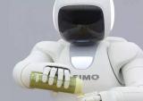 本田技术展示 新版本ASIMO“猴赛雷”