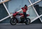 MV Agusta Superveloce 800推出新配色