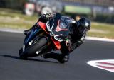 比你想的更快更好骑！Aprilia RSV4 Factory