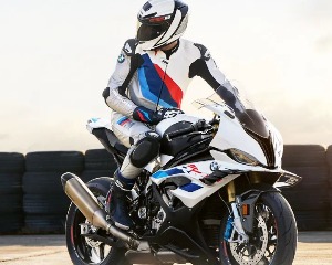 宝马新S 1000 RR&全新BMW M 1000 R正式上市