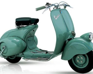 买定制款 “925 纯银 Vespa 造型项链坠”送 Vespa 原版意大利制造方巾