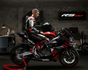 划开风的节奏：APRILIA RS 457