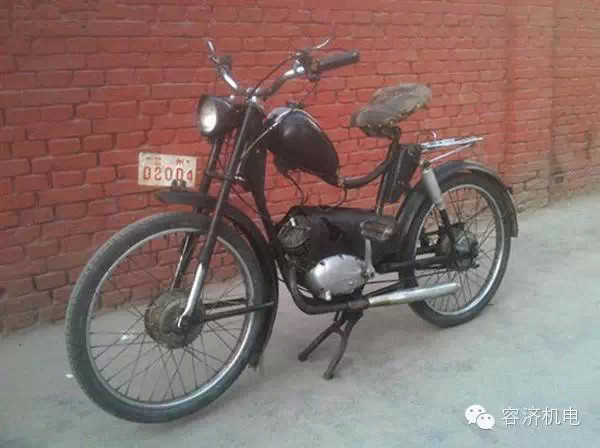 中国第一辆民用摩托车图片