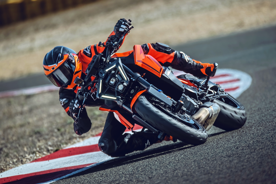 2024 ktm 1390 super duke r原厂改装